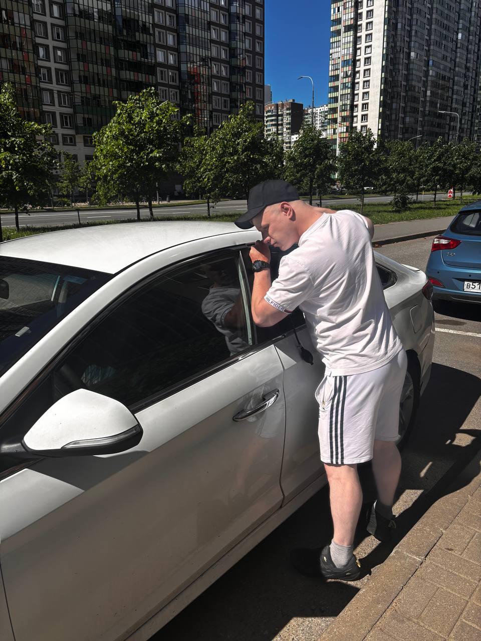 Вскрытие автомобиля без повреждений в Тосно